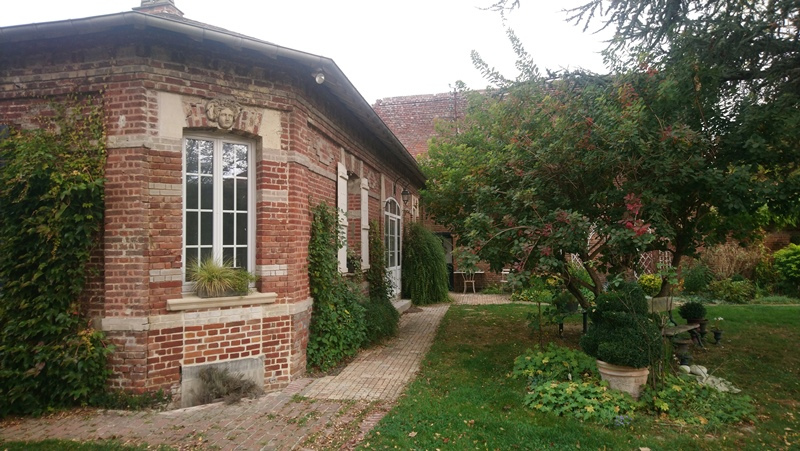 le jardin des écureuils démuin