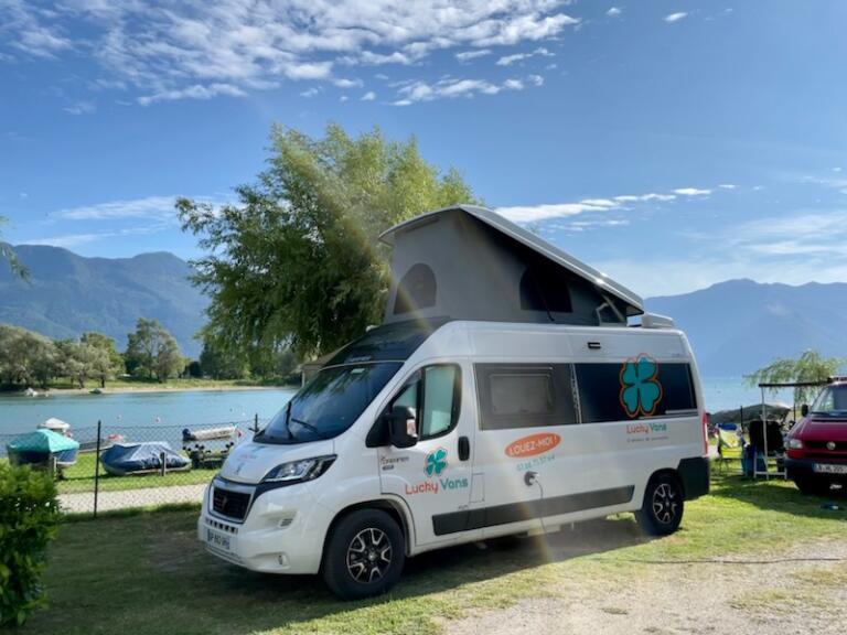 LAC-DE-COME