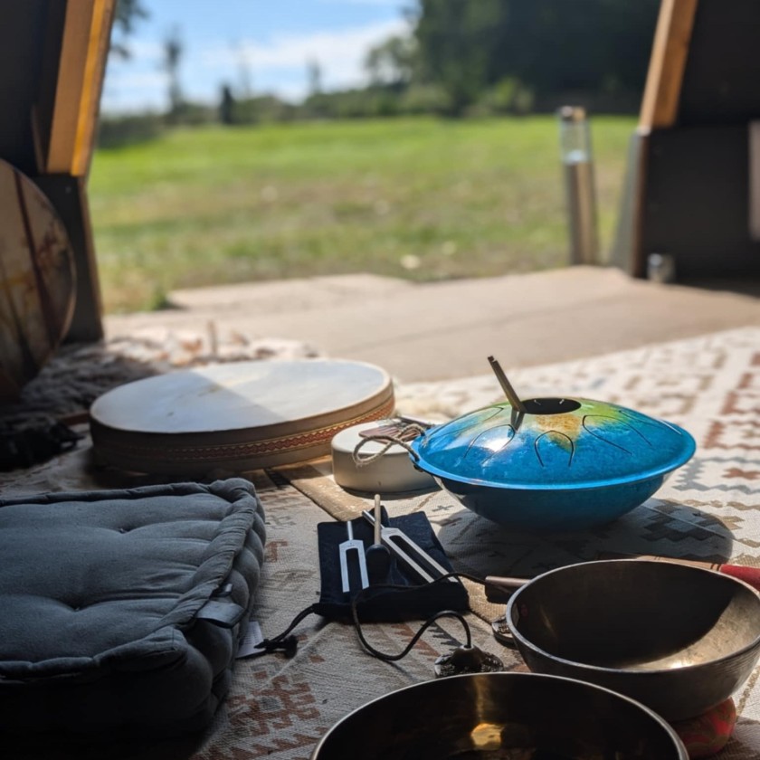 tipi démuin